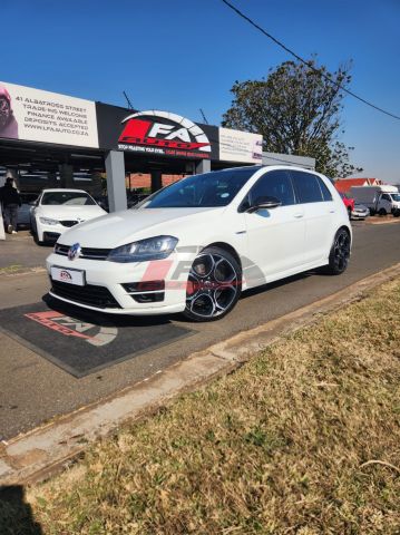GOLF VII 2.0 TSI R